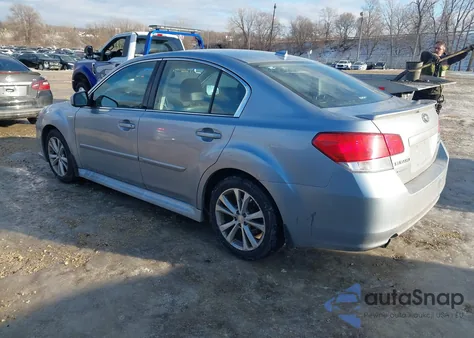 2013 Subaru Legacy 2.5I Limited z USA, uszkodzony, nr VIN 4S3BMCK65D3012049